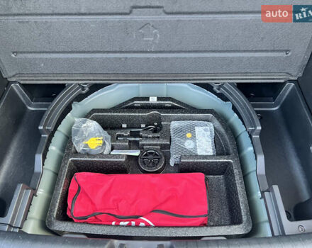 Синій Кіа Niro, об'ємом двигуна 0 л та пробігом 112 тис. км за 19500 $, фото 71 на Automoto.ua