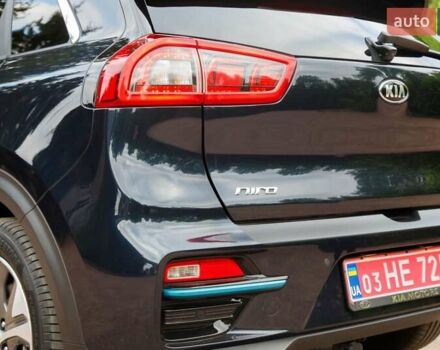 Синий Киа Niro, объемом двигателя 0 л и пробегом 99 тыс. км за 17950 $, фото 39 на Automoto.ua