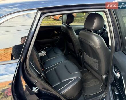 Синій Кіа Niro, об'ємом двигуна 0 л та пробігом 99 тис. км за 18950 $, фото 2 на Automoto.ua