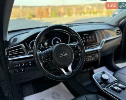 Синий Киа Niro, объемом двигателя 0 л и пробегом 78 тыс. км за 20950 $, фото 58 на Automoto.ua