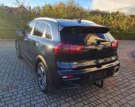 Синій Кіа Niro, об'ємом двигуна 0 л та пробігом 148 тис. км за 19346 $, фото 3 на Automoto.ua