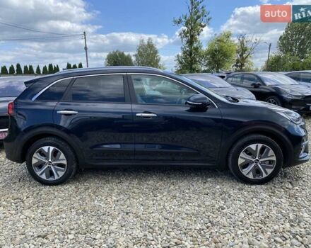 Синій Кіа Niro, об'ємом двигуна 0 л та пробігом 97 тис. км за 21950 $, фото 21 на Automoto.ua