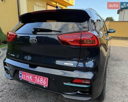 Синий Киа Niro, объемом двигателя 0 л и пробегом 138 тыс. км за 18350 $, фото 7 на Automoto.ua