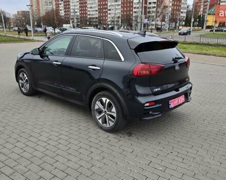 Синій Кіа Niro, об'ємом двигуна 0 л та пробігом 149 тис. км за 19000 $, фото 4 на Automoto.ua