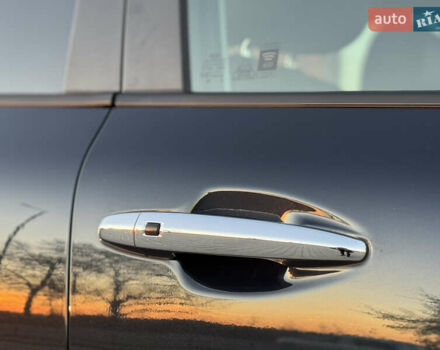 Синий Киа Niro, объемом двигателя 0 л и пробегом 142 тыс. км за 17500 $, фото 40 на Automoto.ua