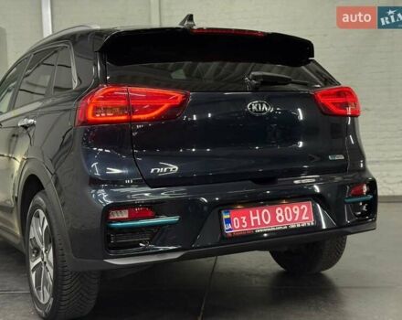 Синій Кіа Niro, об'ємом двигуна 0 л та пробігом 90 тис. км за 19989 $, фото 5 на Automoto.ua