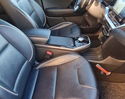 Синій Кіа Niro, об'ємом двигуна 0 л та пробігом 148 тис. км за 19346 $, фото 23 на Automoto.ua