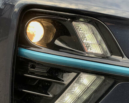 Синий Киа Niro, объемом двигателя 0 л и пробегом 104 тыс. км за 19150 $, фото 7 на Automoto.ua