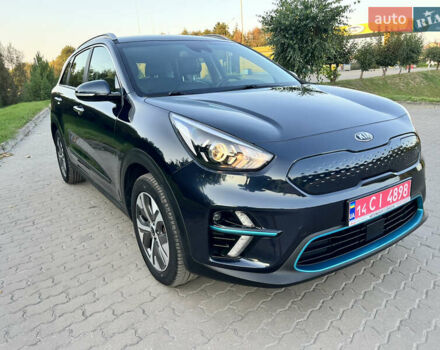 Синій Кіа Niro, об'ємом двигуна 0 л та пробігом 112 тис. км за 19500 $, фото 98 на Automoto.ua