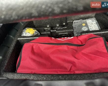 Синій Кіа Niro, об'ємом двигуна 0 л та пробігом 170 тис. км за 18300 $, фото 8 на Automoto.ua