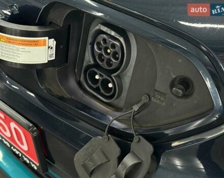 Синій Кіа Niro, об'ємом двигуна 0 л та пробігом 130 тис. км за 19071 $, фото 10 на Automoto.ua