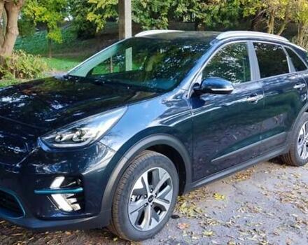 Киа Niro 2020 в Городке на Automoto.ua Синий Киа Niro, объемом двигателя 0 л и пробегом 135 тыс. км за 19856 $, фото 15 на Automoto.ua