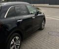 Синій Кіа Niro, об'ємом двигуна 0 л та пробігом 135 тис. км за 18750 $, фото 2 на Automoto.ua