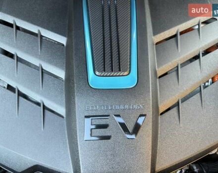 Синий Киа Niro, объемом двигателя 0 л и пробегом 138 тыс. км за 18350 $, фото 48 на Automoto.ua