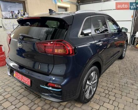 Синій Кіа Niro, об'ємом двигуна 0 л та пробігом 144 тис. км за 18799 $, фото 7 на Automoto.ua