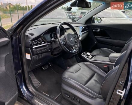 Киа Niro 2020 в Львове на Automoto.ua Синий Киа Niro, объемом двигателя 0 л и пробегом 97 тыс. км за 20950 $, фото 2 на Automoto.ua