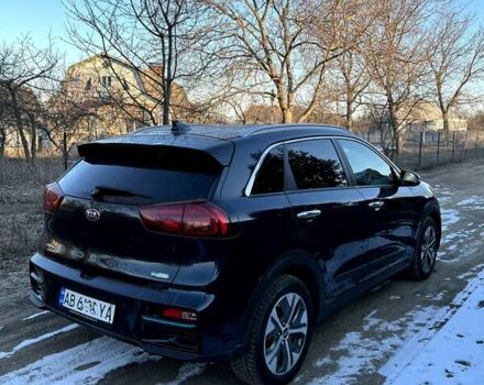 Синий Киа Niro, объемом двигателя 0 л и пробегом 92 тыс. км за 18600 $, фото 2 на Automoto.ua