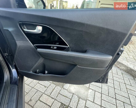Синий Киа Niro, объемом двигателя 0 л и пробегом 92 тыс. км за 18799 $, фото 51 на Automoto.ua