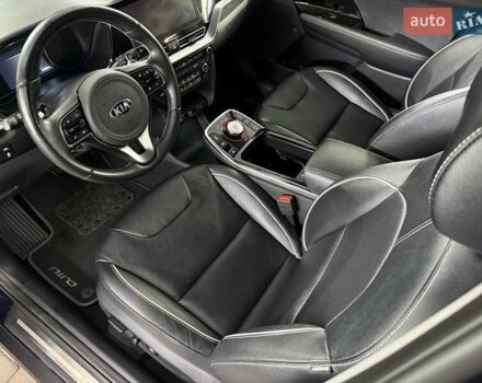 Синій Кіа Niro, об'ємом двигуна 0 л та пробігом 144 тис. км за 18799 $, фото 25 на Automoto.ua