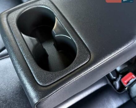 Синий Киа Niro, объемом двигателя 0 л и пробегом 138 тыс. км за 18350 $, фото 100 на Automoto.ua