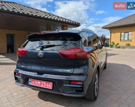 Киа Niro 2020 в Луцке на Automoto.ua Синий Киа Niro, объемом двигателя 0 л и пробегом 157 тыс. км за 19700 $, фото 5 на Automoto.ua