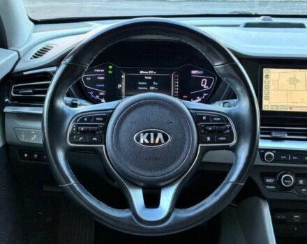 Синій Кіа Niro, об'ємом двигуна 1.6 л та пробігом 37 тис. км за 10100 $, фото 9 на Automoto.ua