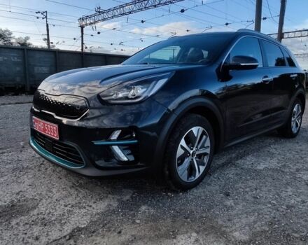 Киа Niro 2020 в Львове на Automoto.ua Синий Киа Niro, объемом двигателя 0 л и пробегом 135 тыс. км за 19870 $, фото 4 на Automoto.ua