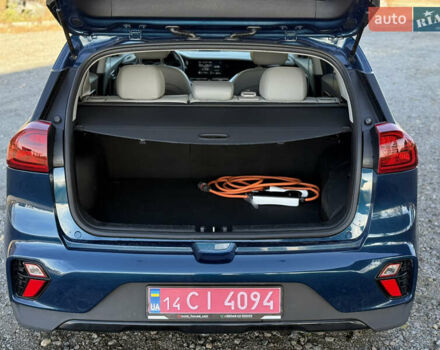 Синій Кіа Niro, об'ємом двигуна 1.58 л та пробігом 76 тис. км за 21300 $, фото 7 на Automoto.ua