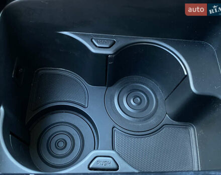 Синій Кіа Niro, об'ємом двигуна 0 л та пробігом 106 тис. км за 21900 $, фото 75 на Automoto.ua