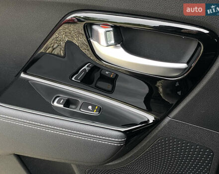 Синій Кіа Niro, об'ємом двигуна 0 л та пробігом 138 тис. км за 21200 $, фото 8 на Automoto.ua