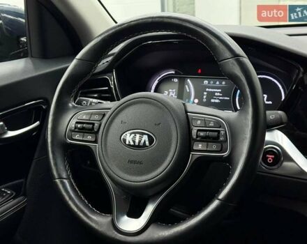 Синий Киа Niro, объемом двигателя 0 л и пробегом 90 тыс. км за 18427 $, фото 17 на Automoto.ua