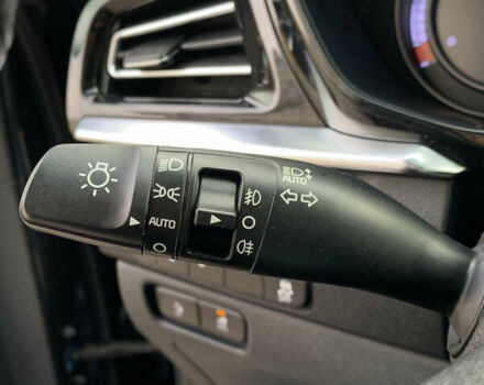 Синий Киа Niro, объемом двигателя 0 л и пробегом 104 тыс. км за 19150 $, фото 24 на Automoto.ua