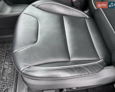 Синій Кіа Niro, об'ємом двигуна 0 л та пробігом 107 тис. км за 19200 $, фото 23 на Automoto.ua