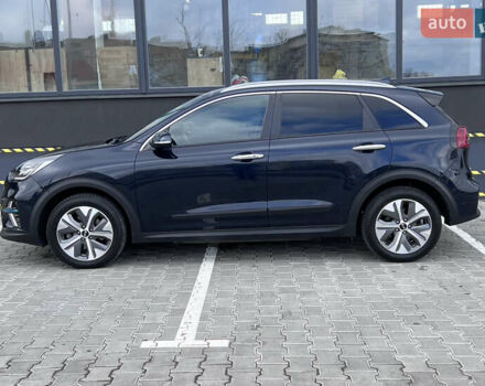 Синий Киа Niro, объемом двигателя 0 л и пробегом 126 тыс. км за 18548 $, фото 10 на Automoto.ua