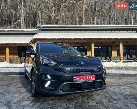 Синій Кіа Niro, об'ємом двигуна 0 л та пробігом 84 тис. км за 18500 $, фото 3 на Automoto.ua