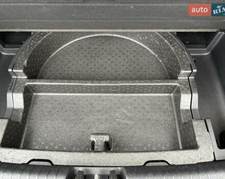 Синий Киа Niro, объемом двигателя 0 л и пробегом 115 тыс. км за 19900 $, фото 65 на Automoto.ua