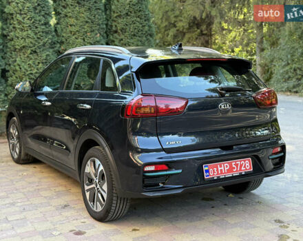 Синий Киа Niro, объемом двигателя 0 л и пробегом 131 тыс. км за 17999 $, фото 10 на Automoto.ua