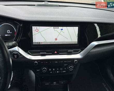 Синий Киа Niro, объемом двигателя 0 л и пробегом 156 тыс. км за 18900 $, фото 42 на Automoto.ua