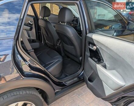 Киа Niro 2020 в Луцке на Automoto.ua Синий Киа Niro, объемом двигателя 0 л и пробегом 157 тыс. км за 19700 $, фото 43 на Automoto.ua