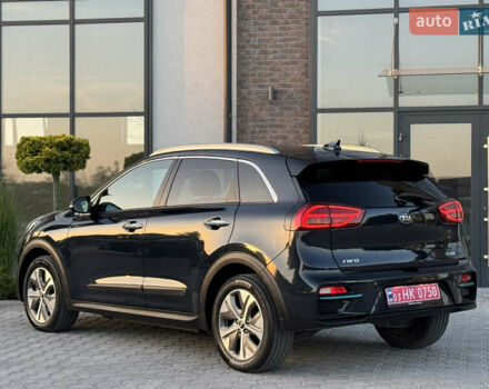 Синий Киа Niro, объемом двигателя 0 л и пробегом 130 тыс. км за 18900 $, фото 31 на Automoto.ua