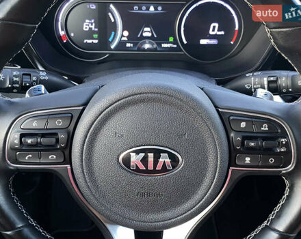 Синій Кіа Niro, об'ємом двигуна 0 л та пробігом 106 тис. км за 21900 $, фото 47 на Automoto.ua