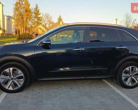 Киа Niro 2020 в Львове на Automoto.ua Синий Киа Niro, объемом двигателя 0 л и пробегом 149 тыс. км за 19900 $, фото 13 на Automoto.ua