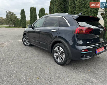 Синий Киа Niro, объемом двигателя 0 л и пробегом 156 тыс. км за 18800 $, фото 3 на Automoto.ua