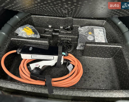 Синій Кіа Niro, об'ємом двигуна 0 л та пробігом 133 тис. км за 18900 $, фото 46 на Automoto.ua