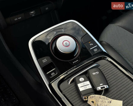 Синий Киа Niro, объемом двигателя 0 л и пробегом 76 тыс. км за 19999 $, фото 27 на Automoto.ua