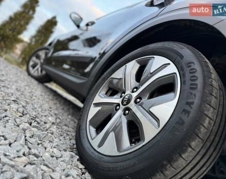 Синій Кіа Niro, об'ємом двигуна 0 л та пробігом 81 тис. км за 19350 $, фото 33 на Automoto.ua