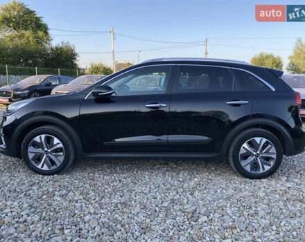 Синій Кіа Niro, об'ємом двигуна 0 л та пробігом 106 тис. км за 21900 $, фото 18 на Automoto.ua