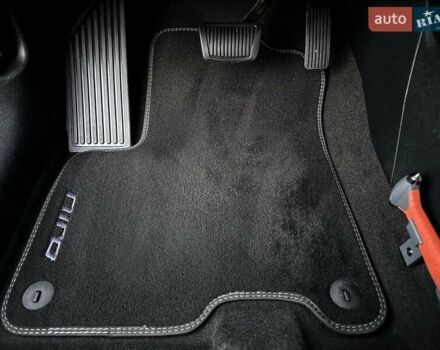 Синий Киа Niro, объемом двигателя 0 л и пробегом 95 тыс. км за 20500 $, фото 41 на Automoto.ua