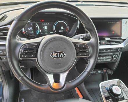 Синий Киа Niro, объемом двигателя 0 л и пробегом 108 тыс. км за 19900 $, фото 10 на Automoto.ua