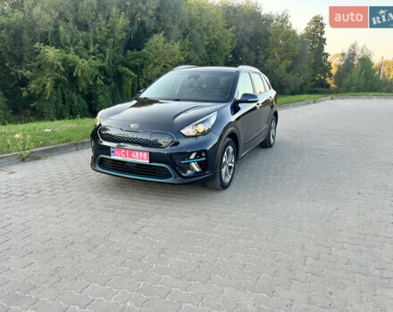 Синій Кіа Niro, об'ємом двигуна 0 л та пробігом 112 тис. км за 19500 $, фото 77 на Automoto.ua